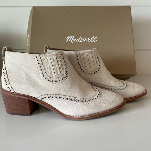 Madewell Grayson Chelsea Boot. Size 7. Color “Dried Flax” - Picture 1 of 7